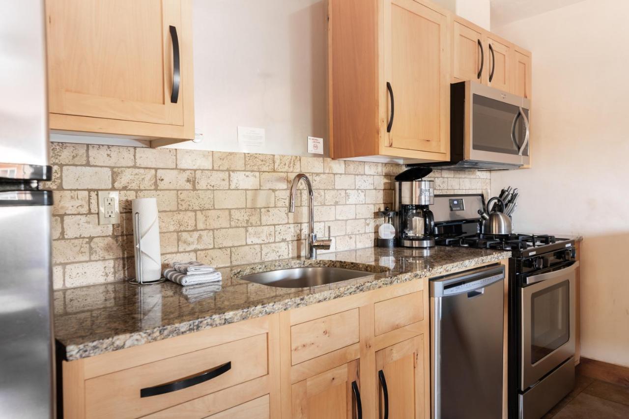 Wall Street Suites Bend Zewnętrze zdjęcie